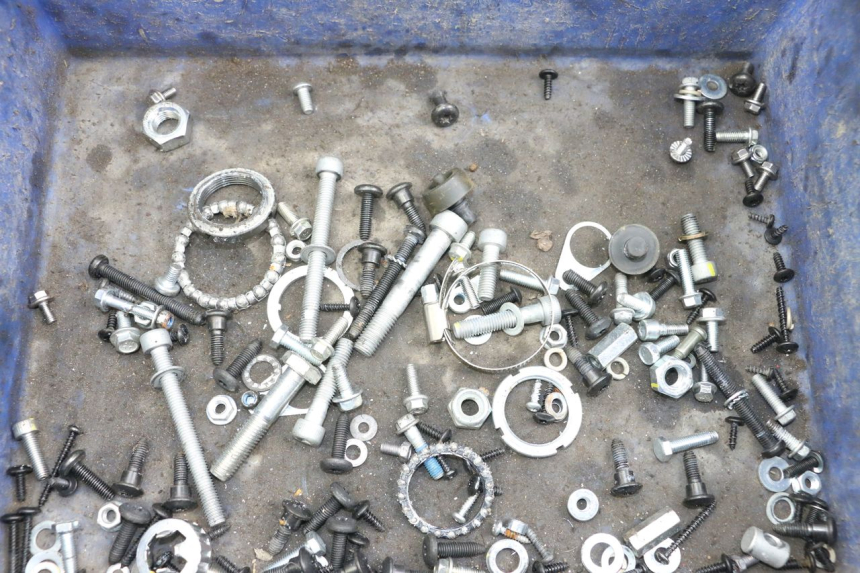 photo de TORNILLOS PIAGGIO VESPA PRIMAVERA 4T 50 (2021 - 2024) - Detalle de la pieza