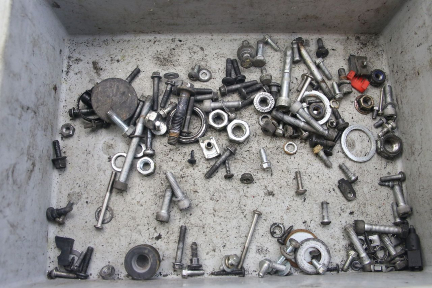 photo de BOLSA DE TORNILLERÍA TORNILLO PIAGGIO VESPA S 2T 50 (2007 - 2014) - Vista principal