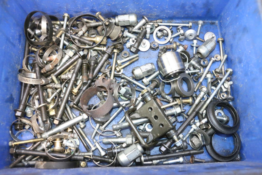 photo de TORNILLOS HONDA VFR FI RC46 800 (1998 - 2001) - Vista principal