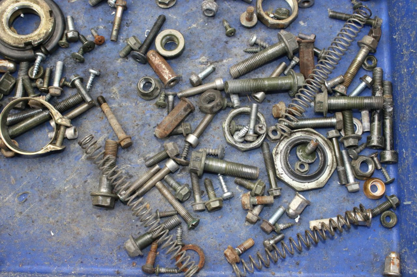 photo de BOLSA DE TORNILLERÍA TORNILLO EUROCKA VIRTUALITY GT 4T 50 (2011 - 2017) - Detalle de la pieza