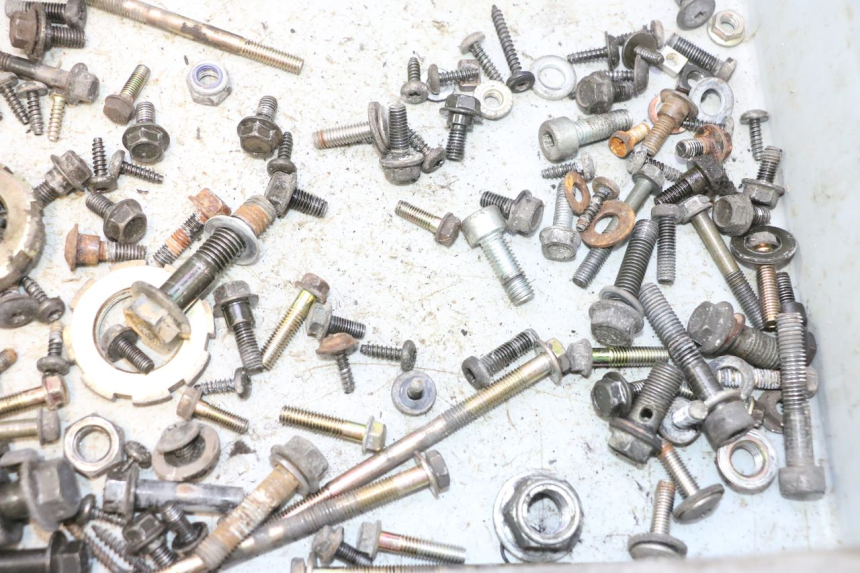photo de BOLSA DE TORNILLERÍA TORNILLO PEUGEOT VIVACITY NEW 2T 50 (2008 - 2017) - Primer plano técnico