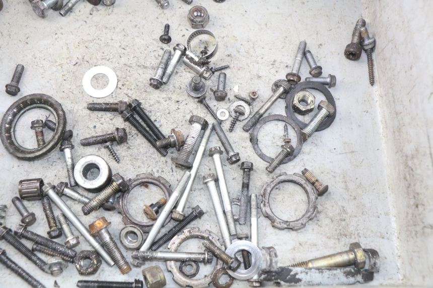 photo de BOLSA DE TORNILLERÍA TORNILLO PEUGEOT VIVACITY 50 (2004 - 2009) - Detalle de la pieza