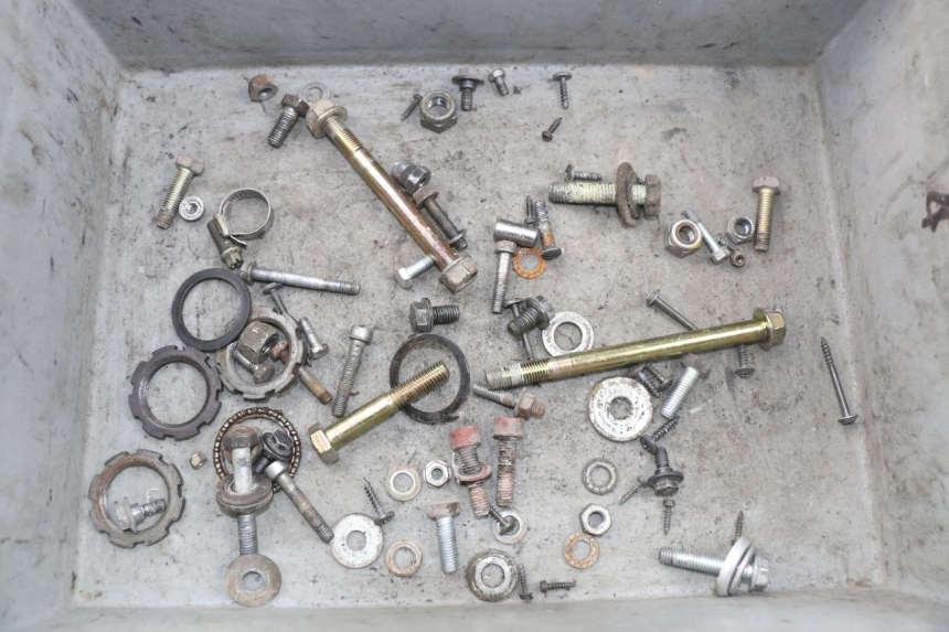 photo de BOLSA DE TORNILLERÍA TORNILLO PEUGEOT VIVACITY 50 (1998 - 2003) - Vista principal