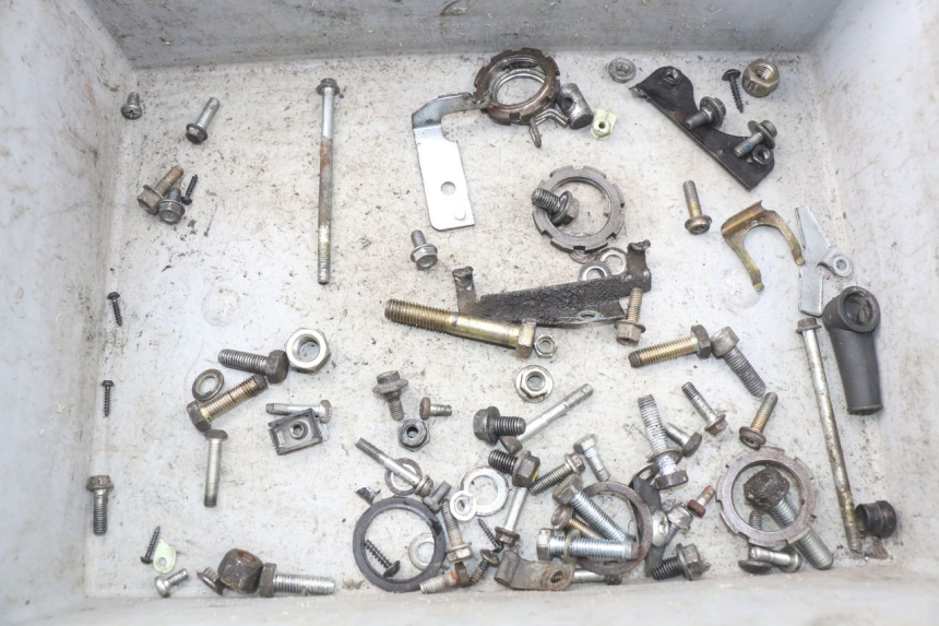 photo de BOLSA DE TORNILLERÍA TORNILLO PEUGEOT VIVACITY 50 (2004 - 2009) - Vista principal