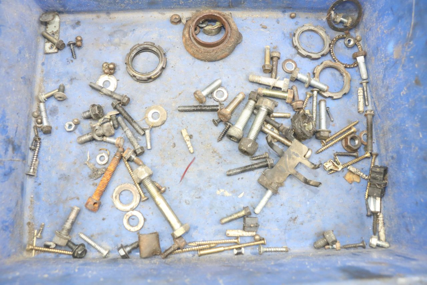 photo de BOLSA DE TORNILLERÍA TORNILLO PEUGEOT VIVACITY 50 (1998 - 2003) - Vista principal