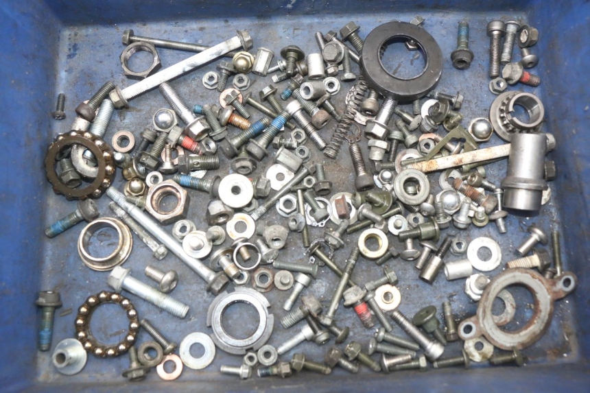 photo de TORNILLOS SUZUKI VL INTRUDER 125 (2004 - 2007) - Vista principal