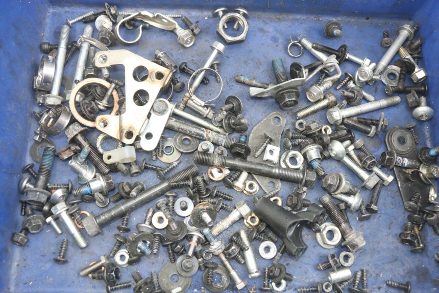 photo de BOLSA DE TORNILLERÍA TORNILLO YAMAHA X-MAX XMAX 125 (2010 - 2013) - Detalle de la pieza