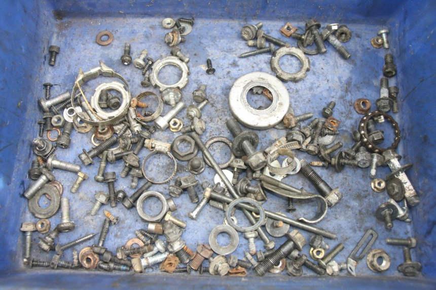 photo de BOLSA DE TORNILLERÍA TORNILLO YAMAHA X-MAX XMAX 250 (2006 - 2009) - Vista principal