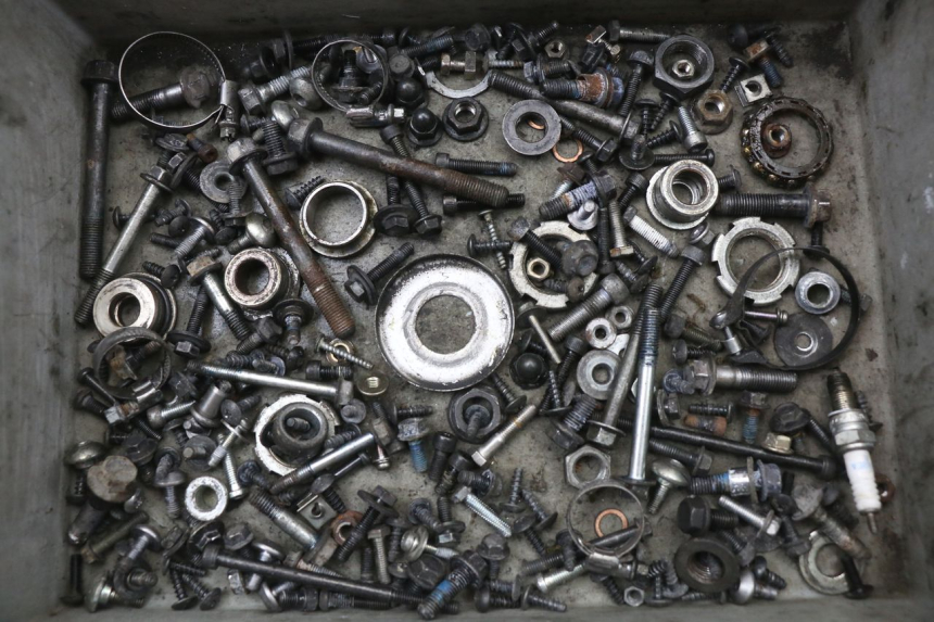 photo de BOLSA DE TORNILLERÍA TORNILLO YAMAHA X-MAX XMAX 125 (2010 - 2013) - Vista principal