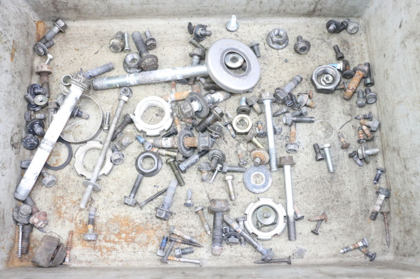 photo de BOLSA DE TORNILLERÍA TORNILLO YAMAHA XMAX X-MAX 125 (2006 - 2009) - Vista principal