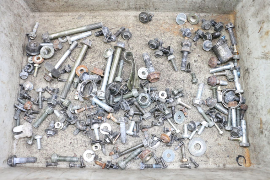 photo de BOLSA DE TORNILLERÍA TORNILLO YAMAHA XMAX X-MAX 125 (2006 - 2009) - Vista principal