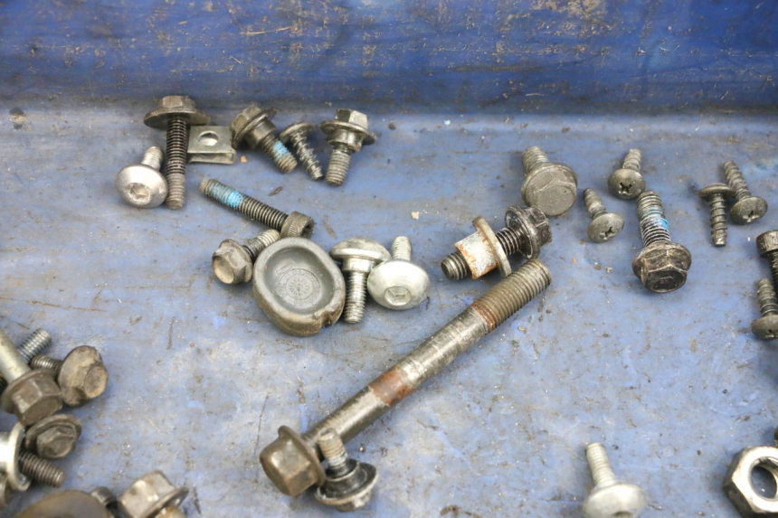 photo de BOLSA DE TORNILLERÍA TORNILLO YAMAHA X-MAX XMAX 125 (2010 - 2013) - Vista general del producto