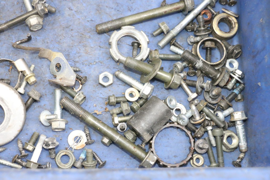 photo de BOLSA DE TORNILLERÍA TORNILLO YAMAHA XMAX X-MAX 125 (2006 - 2009) - Detalle de la pieza