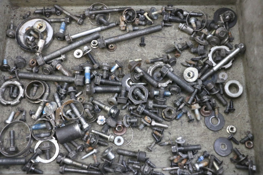 photo de BOLSA DE TORNILLERÍA TORNILLO YAMAHA XMAX X-MAX 125 (2006 - 2009) - Detalle de la pieza