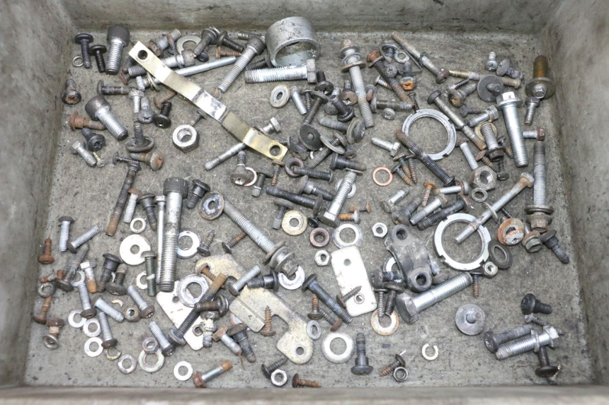 photo de BOLSA DE TORNILLERÍA TORNILLO PIAGGIO X8 125 (2004 - 2007) - Vista principal