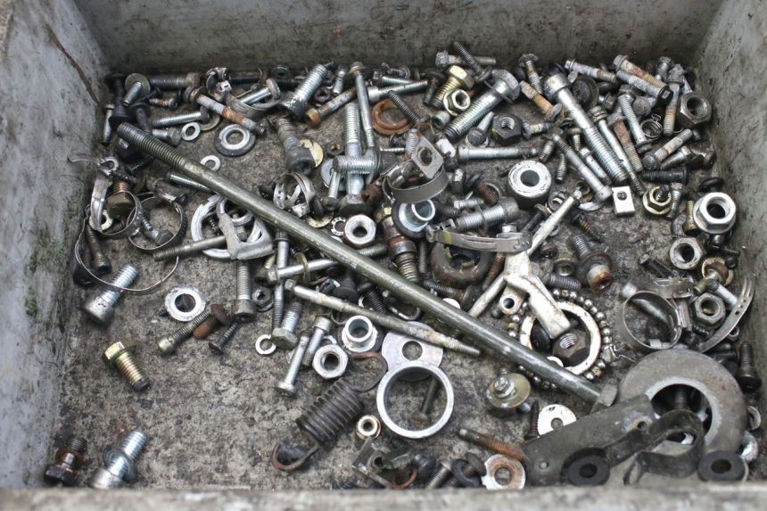 photo de BOLSA DE TORNILLERÍA TORNILLO PIAGGIO X9 EVOLUTION 125 (2003 - 2007) - Vista principal