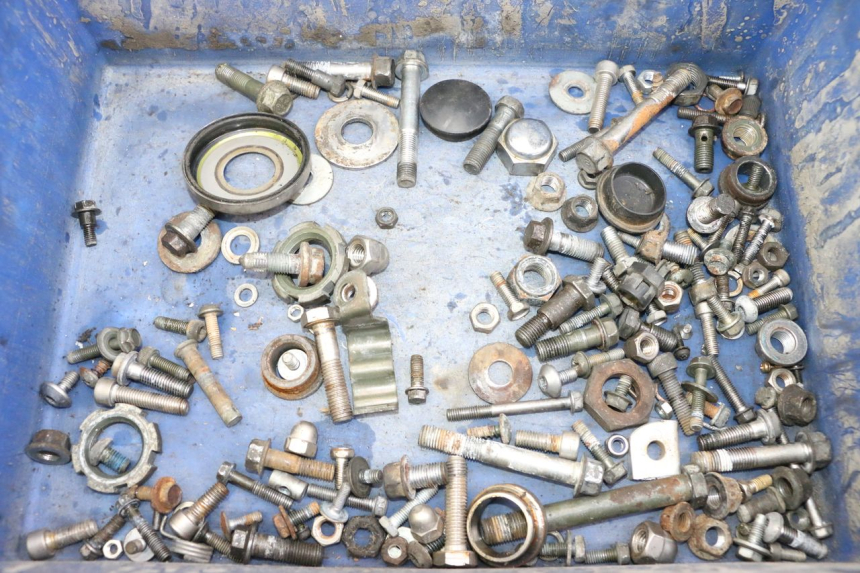 photo de TORNILLOS YAMAHA XJN DIVERSION 600 (2000 - 2003) - Vista principal