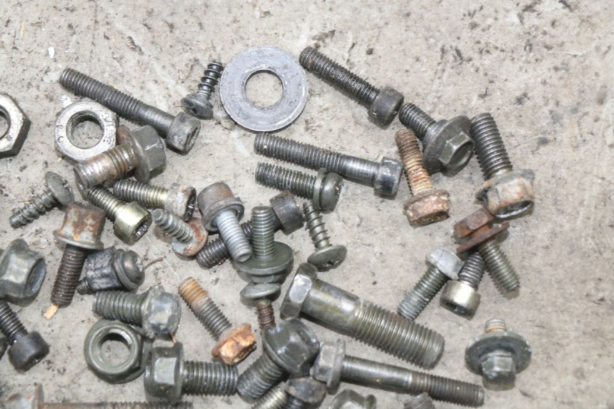 photo de TORNILLOS YAMAHA BW'S NG NEXT GENERATION 50 (1996 - 2003) - Zoom estado de uso