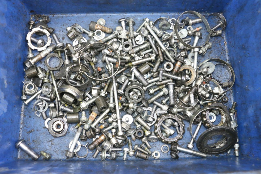 photo de TORNILLOS YAMAHA FZ1 FAZER 1000 (2007 - 2009) - Vista principal