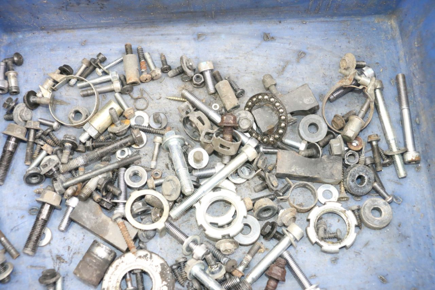 photo de BOLSA DE TORNILLERÍA TORNILLO YAMAHA NEOS NEO'S 4T 50 (2008 - 2016) - Detalle de la pieza