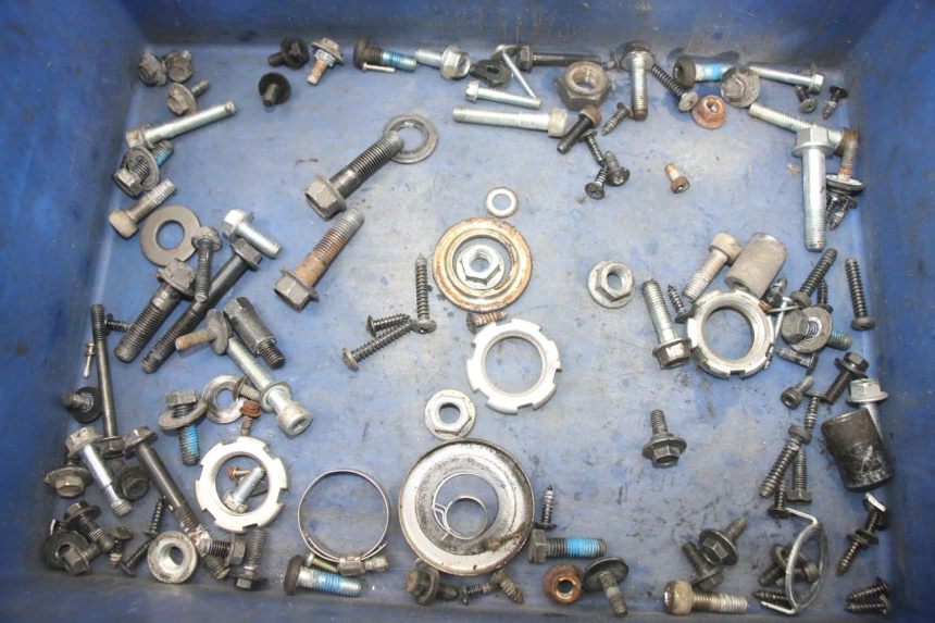 photo de BOLSA DE TORNILLERÍA TORNILLO YAMAHA NEOS NEO'S 4T 50 (2008 - 2016) - Vista principal