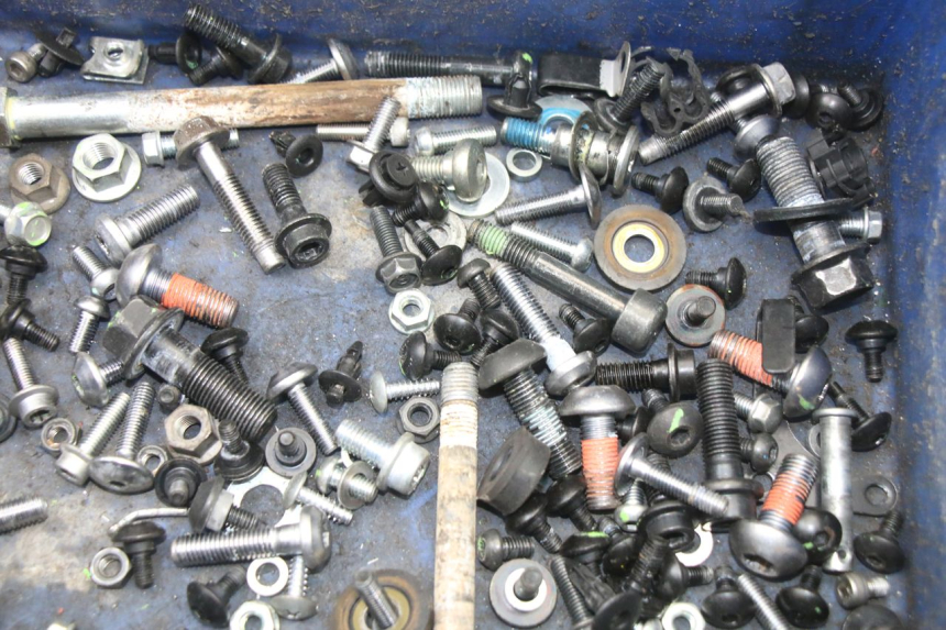 photo de TORNILLOS YAMAHA TRACER 7 700 (2020 - 2024) - Zoom estado de uso