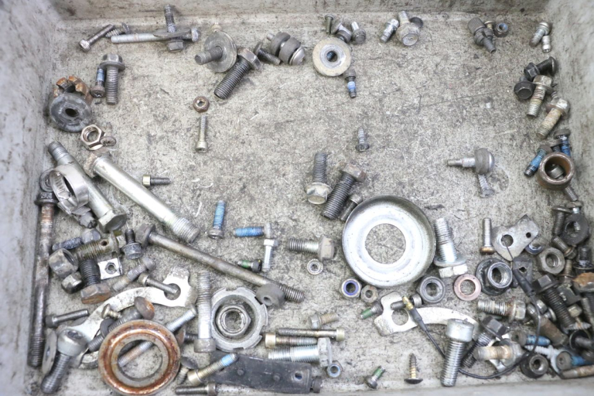 photo de TORNILLOS YAMAHA TZR 50 (2008 - 2016) - Detalle de la pieza