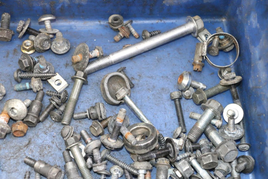 photo de TORNILLOS YAMAHA X-MAX XMAX ABS 250 (2010 - 2014) - Zoom estado de uso