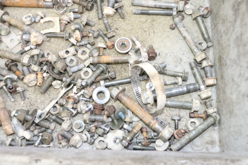 photo de TORNILLOS YAMAHA YFM BRUIN 350 (2003 - 2009) - Zoom estado de uso