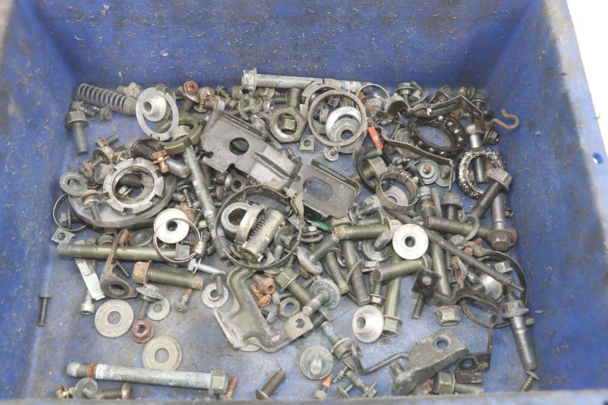 photo de BOLSA DE TORNILLERÍA TORNILLO YAMAHA YP MAJESTY 400 (2004 - 2008) - Detalle de la pieza