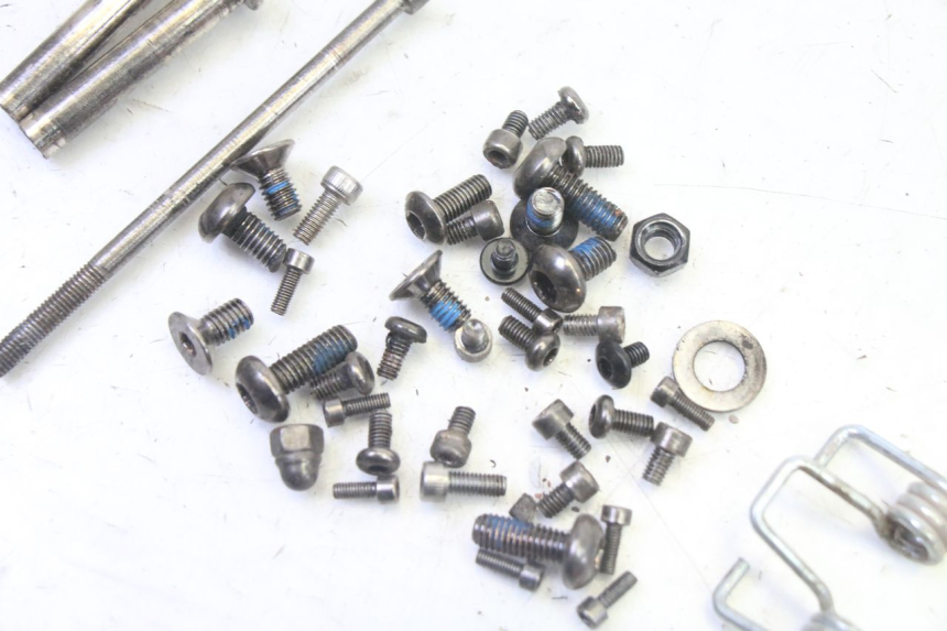 photo de TORNILLOS MOOVWAY Z8 1 - Zoom estado de uso