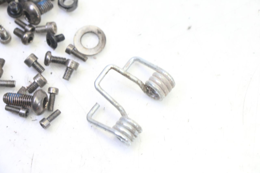 photo de TORNILLOS MOOVWAY Z8 1 - Otra perspectiva