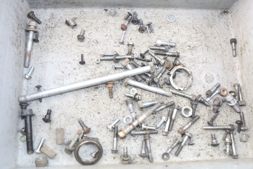 photo de BOLSA DE TORNILLERÍA TORNILLO PIAGGIO ZIP 2T 50 (2009 - 2019) - Detalle de la pieza