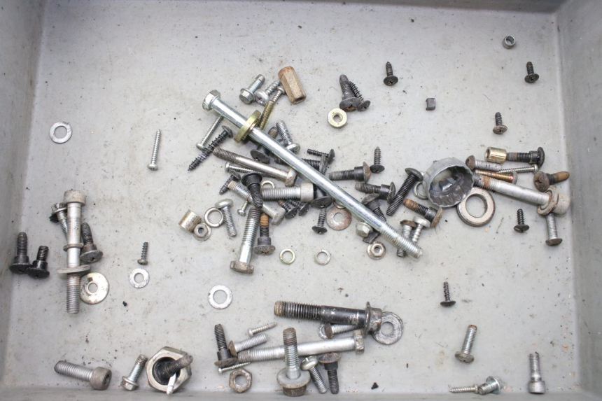 photo de BOLSA DE TORNILLERÍA TORNILLO PIAGGIO ZIP 2T 50 (2009 - 2019) - Vista principal