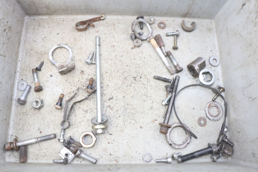 photo de BOLSA DE TORNILLERÍA TORNILLO PIAGGIO ZIP 2T 50 (2009 - 2019) - Vista principal