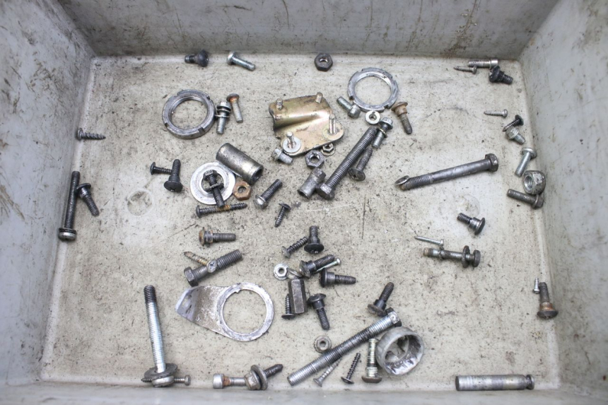 photo de BOLSA DE TORNILLERÍA TORNILLO PIAGGIO ZIP 2T 50 (2009 - 2019) - Vista principal