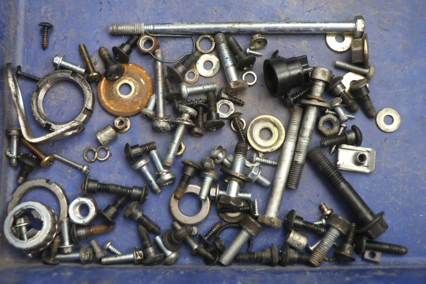 photo de BOLSA DE TORNILLERÍA TORNILLO PIAGGIO ZIP 2T 50 (2009 - 2019) - Vista principal