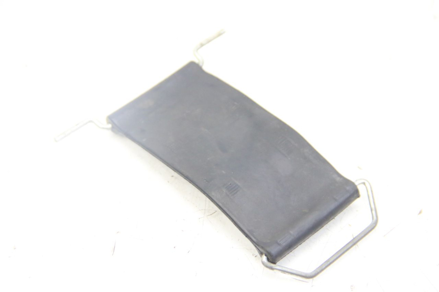 photo de CORREA DE BATERíA HONDA CRF CR-F RX 450 (2017 - 2021) - Detalle de la pieza