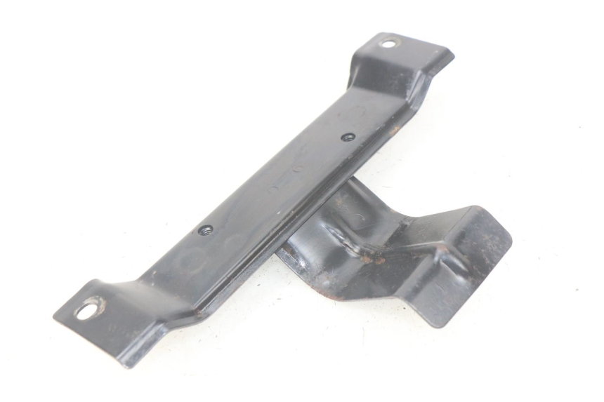 photo de CORREA DE LA BATERíA SUZUKI XF FREEWIND 650 (1997 - 2003) - Detalle de la pieza