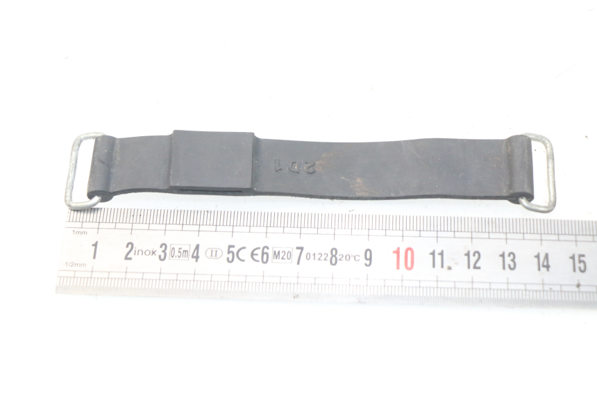 photo de CORREA JUEGO HERRAMIENTAS YAMAHA FZ8 800 (2010 - 2016) - Zoom estado de uso