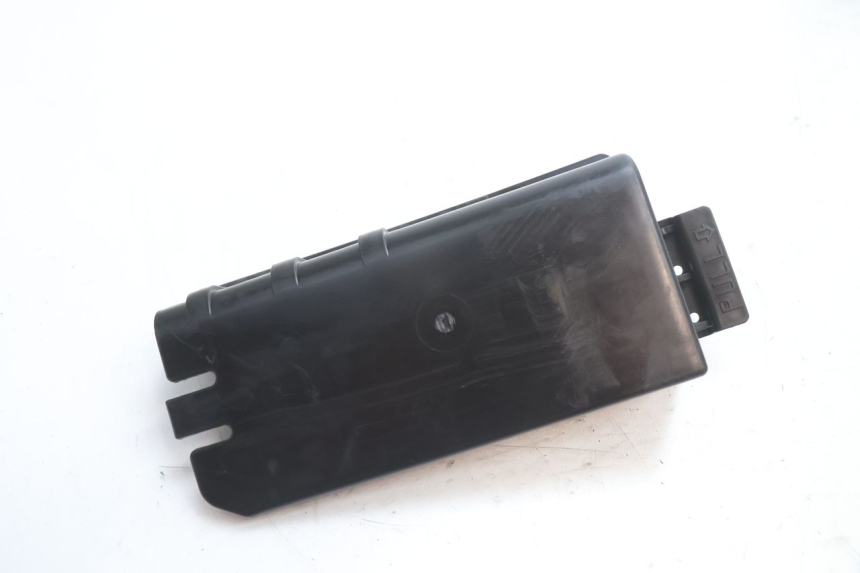 photo de CORREA JUEGO HERRAMIENTAS SUZUKI GSR 600 (2005 - 2012) - Zoom estado de uso