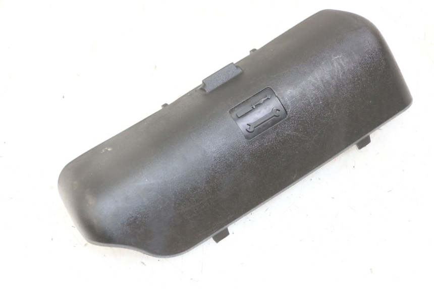 photo de CORREA ESTUCHE DE HERRAMIENTAS PIAGGIO MP3 LT 300 (2010 - 2016) - Vista principal