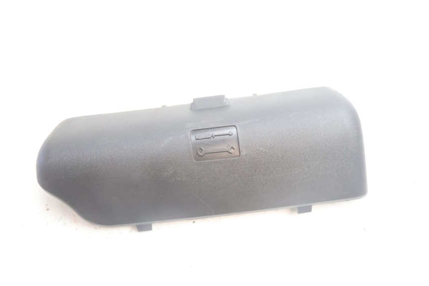 photo de CORREA ESTUCHE DE HERRAMIENTAS PIAGGIO MP3 500 (2011 - 2015) - Vista principal