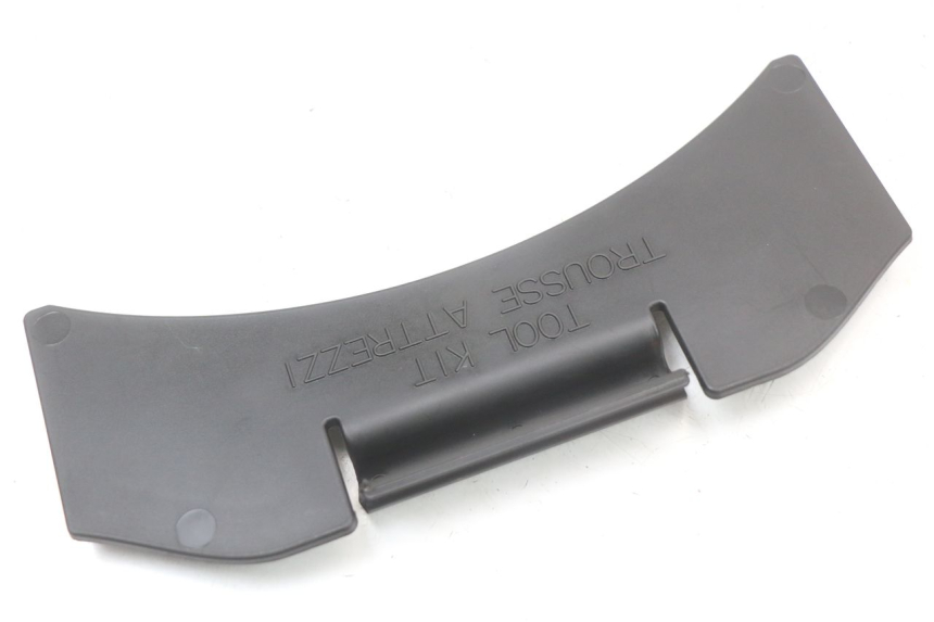 photo de CORREA JUEGO HERRAMIENTAS MOTO GUZZI NORGE 8V GT 1200 (2011 - 2016) - Detalle de la pieza