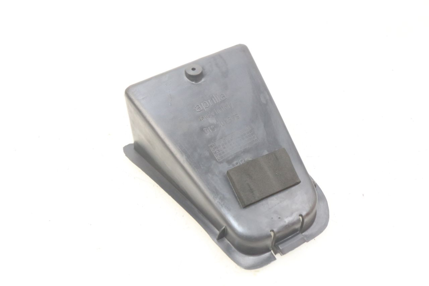 photo de CORREA ESTUCHE DE HERRAMIENTAS APRILIA SR LC 50 (1997 - 2004) - Detalle de la pieza