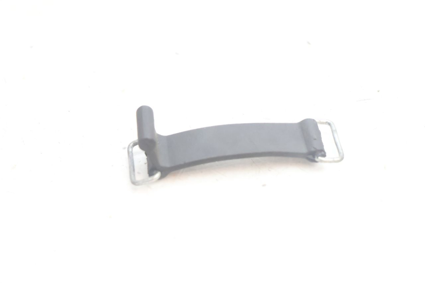 photo de CORREA ESTUCHE DE HERRAMIENTAS YAMAHA XMAX X-MAX 125 (2006 - 2009) - Zoom estado de uso