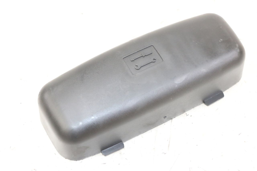 photo de CORREA ESTUCHE DE HERRAMIENTAS PIAGGIO XEVO - X EVO 125 (2007 - 2017) - Zoom estado de uso