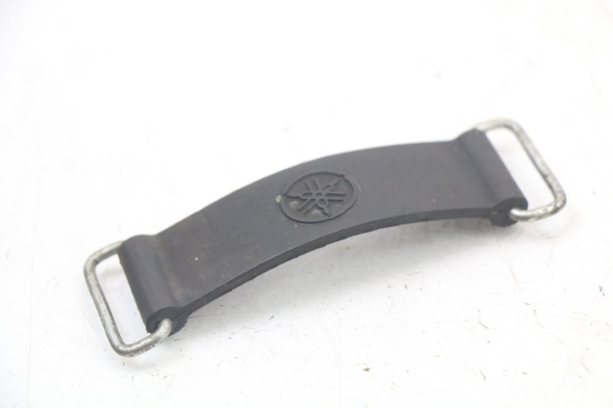 photo de CORREA JUEGO HERRAMIENTAS YAMAHA FJR ABS 1300 (2006 - 2012) - Detalle de la pieza