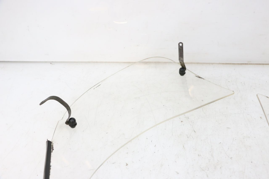 photo de CUPULA BMW C1 125 (2000 - 2003) - Otra perspectiva