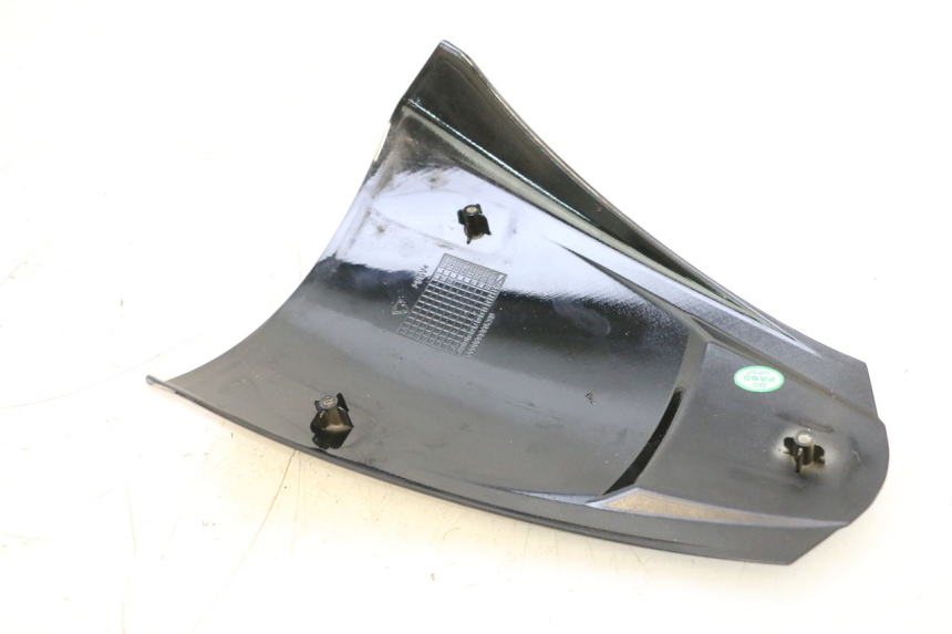 photo de CUPULA KEEWAY F-ACT FACT EVO 50 (2020 - 2026) - Detalles de los puntos de fijación